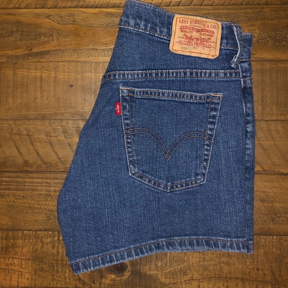 Levi's Pants - Levi Shorts